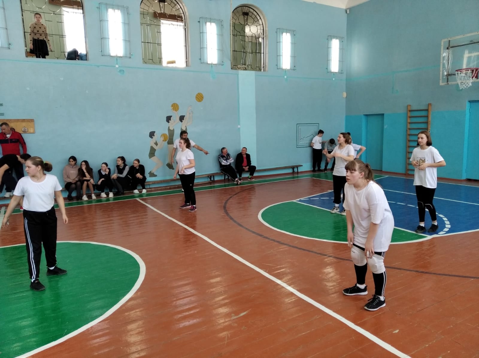Районные соревнования по волейболу.